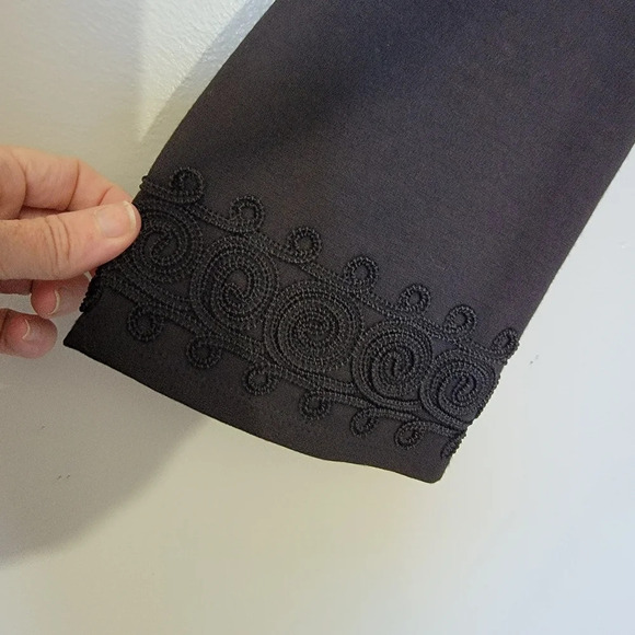 Max Studio Black Long Flared Sleeve V Neck Embroidered Dress Knee Length Size M - Picture 4 of 12